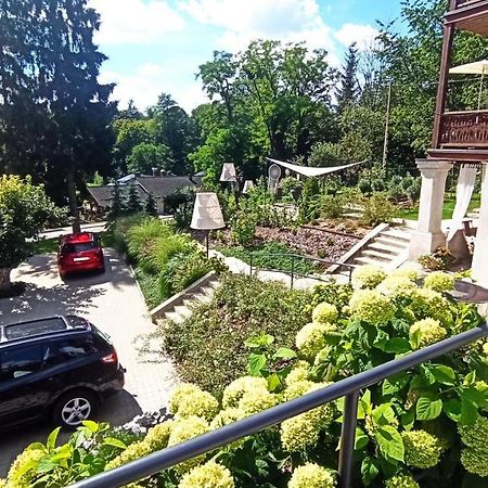 Willa Lucyna Nałęczów Exteriér fotografie